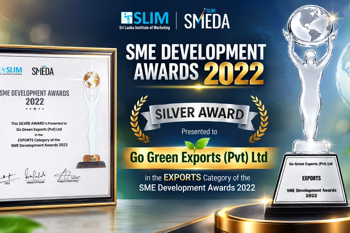 Go Green Exports representatives at the SLIM SME Development Awards 2022 ceremony